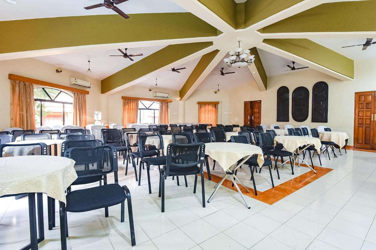 Fabhotel Prime Tanjo Highland With Pool - 500M From Calangute Beach Candolim Exteriör bild