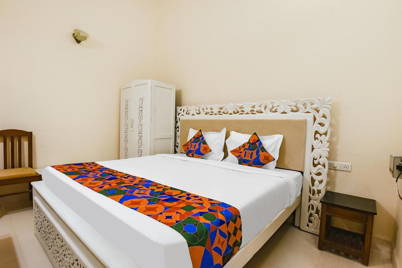 Fabhotel Prime Tanjo Highland With Pool - 500M From Calangute Beach Candolim Exteriör bild